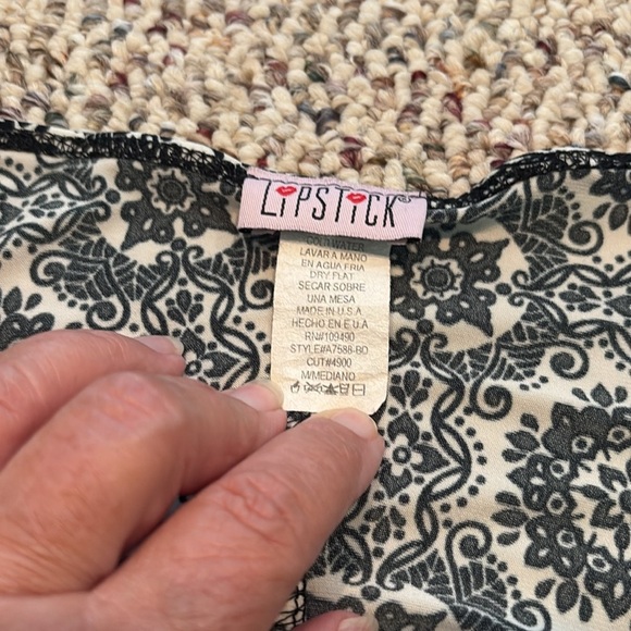 Lipstick Boutique Black and White Floral Halter Top/Dress. Small - Picture 6 of 11